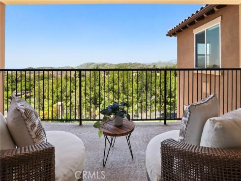 28 Dogwood , Lake Forest, CA