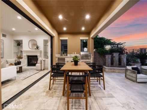 28 Dogwood , Lake Forest, CA