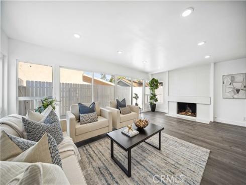 22713 Islamare , Lake Forest, CA