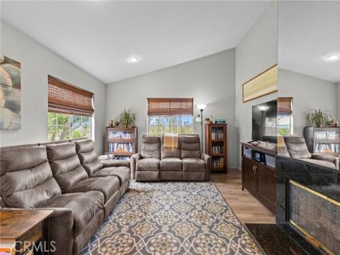 21215 Camelia 40 , Lake Forest, CA