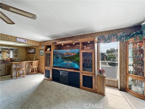 24701  Raymond  98  Way, Lake Forest, CA