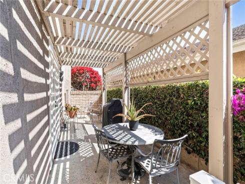 21481 Camino Trebol , Lake Forest, CA