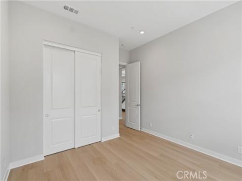 130 Parkland Alley, Lake Forest, CA