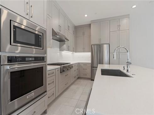 130 Parkland Alley, Lake Forest, CA