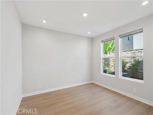 130 Parkland Alley, Lake Forest, CA