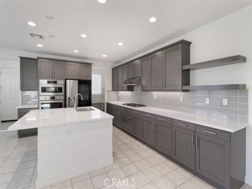 1901 Aliso Canyon Drive, Lake Forest, CA