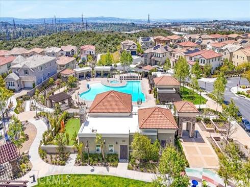 1901 Aliso Canyon Drive, Lake Forest, CA