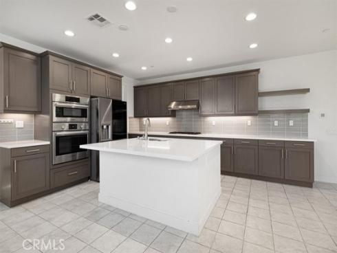 1901 Aliso Canyon Drive, Lake Forest, CA