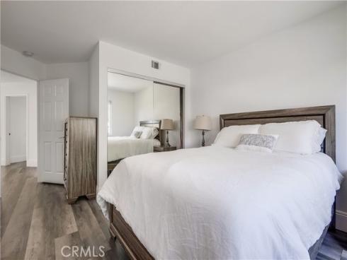 19416 Shadow Oak Drive, Lake Forest, CA