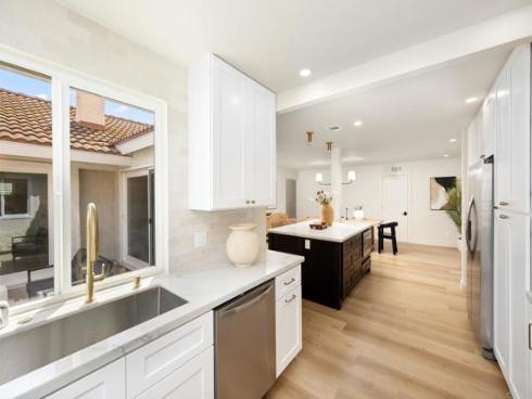 23162 La Vaca St , Lake Forest, CA