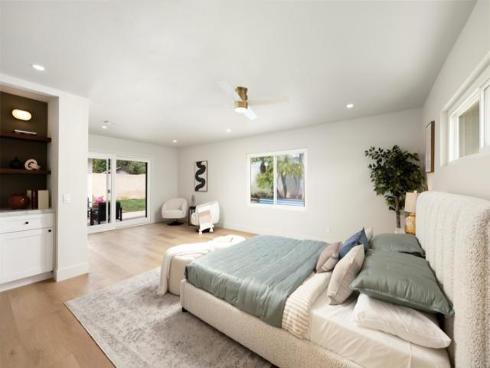 23162 La Vaca St , Lake Forest, CA