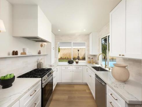 23162 La Vaca St , Lake Forest, CA