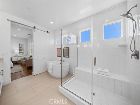 1844 Aliso Canyon Drive, Lake Forest, CA