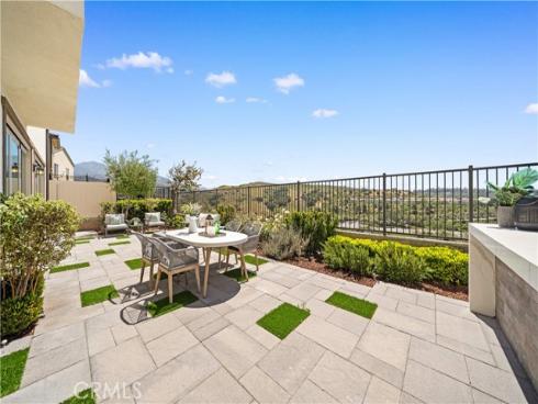 1844 Aliso Canyon Drive, Lake Forest, CA