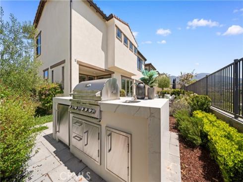 1844 Aliso Canyon Drive, Lake Forest, CA