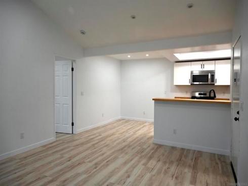 20702 El Toro Rd 318 , Lake Forest, CA