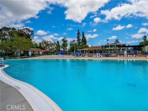 22565 Cottonwood Circle, Lake Forest, CA