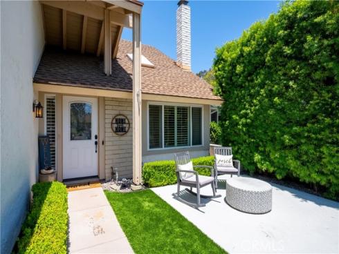 22565 Cottonwood Circle, Lake Forest, CA