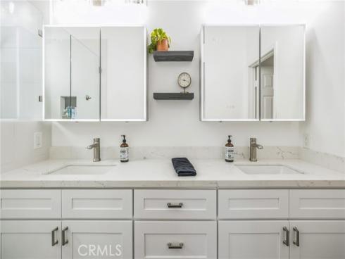 32 Carriage Drive, Lake Forest, CA