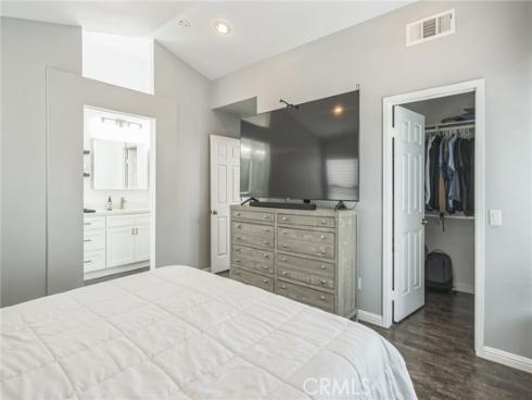 32 Carriage Drive, Lake Forest, CA