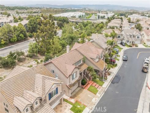 32 Carriage Drive, Lake Forest, CA