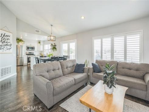 32 Carriage Drive, Lake Forest, CA