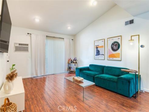 23292 Orange 6 Avenue, Lake Forest, CA