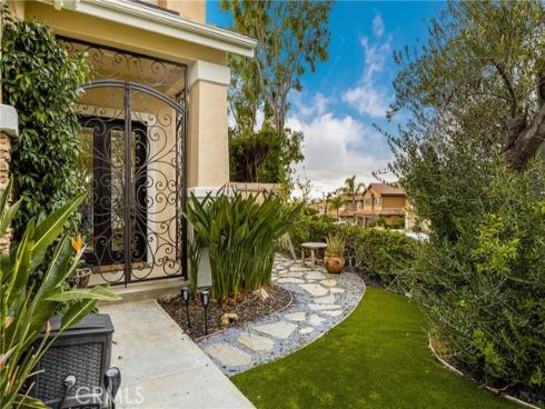 38 Tessera Avenue, Lake Forest, CA