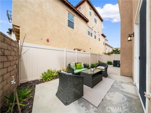 333 Calle Elegante , Lake Forest, CA