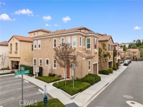 333 Calle Elegante , Lake Forest, CA