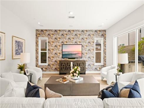 271 Huckleberry , Lake Forest, CA