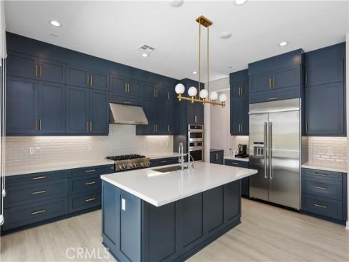 230 Holliston , Lake Forest, CA