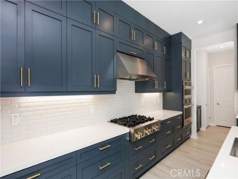 230 Holliston , Lake Forest, CA