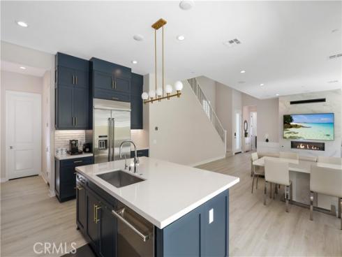 230 Holliston , Lake Forest, CA