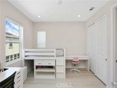 230 Holliston , Lake Forest, CA