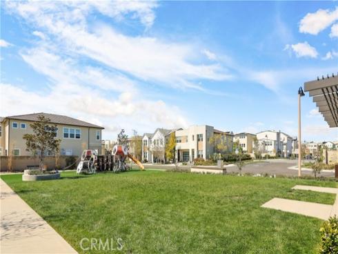 230 Holliston , Lake Forest, CA