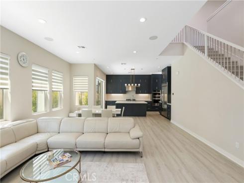 230 Holliston , Lake Forest, CA