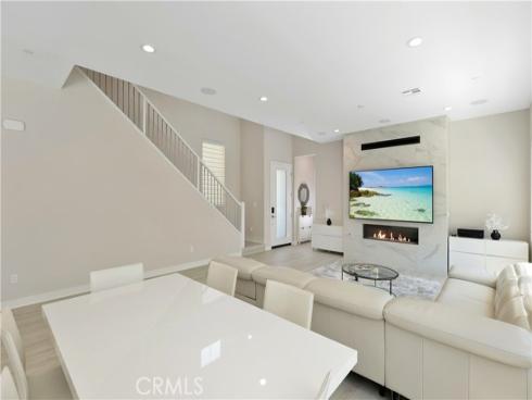 230 Holliston , Lake Forest, CA