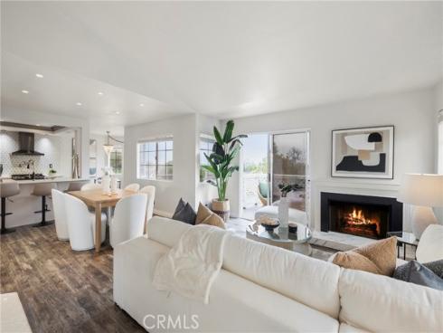 21011  Marin  103 , Lake Forest, CA