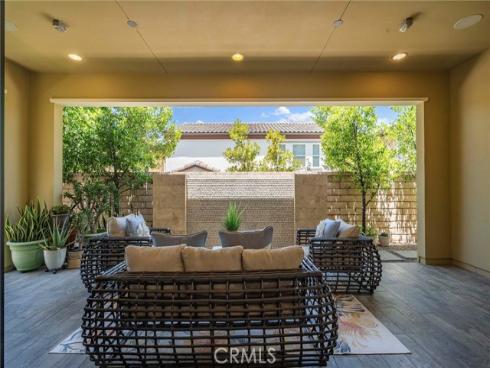 18 Goldenrod , Lake Forest, CA