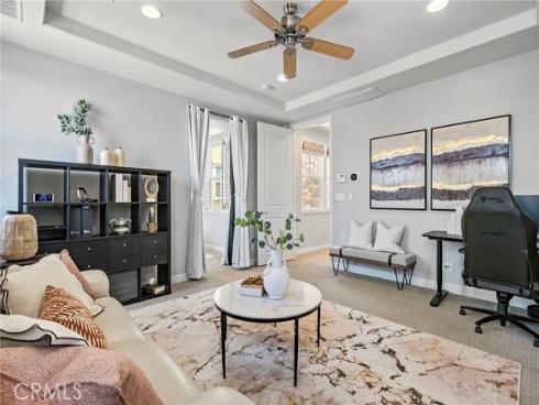 18 Goldenrod , Lake Forest, CA