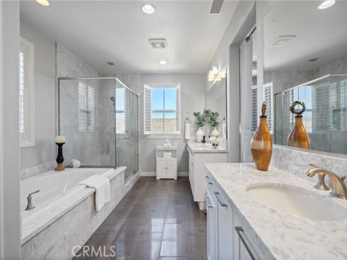 18 Goldenrod , Lake Forest, CA