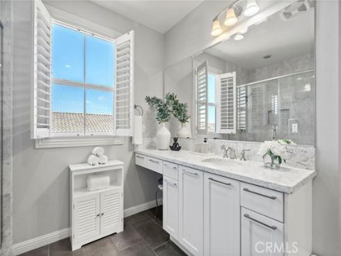 18 Goldenrod , Lake Forest, CA