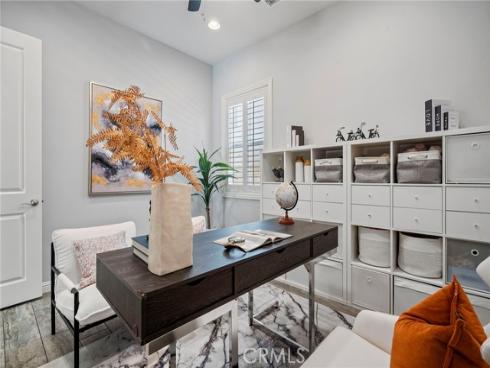 18 Goldenrod , Lake Forest, CA