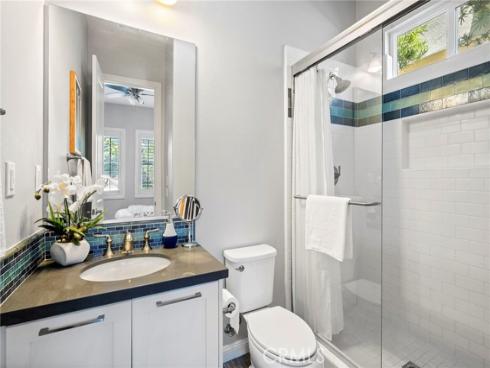 18 Goldenrod , Lake Forest, CA