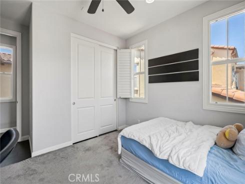 18 Goldenrod , Lake Forest, CA