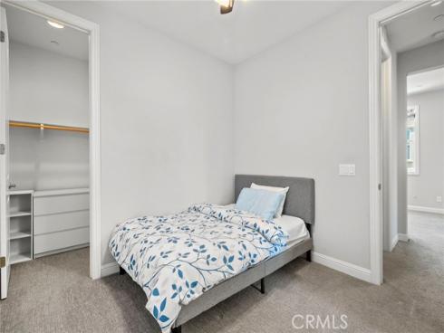 18 Goldenrod , Lake Forest, CA