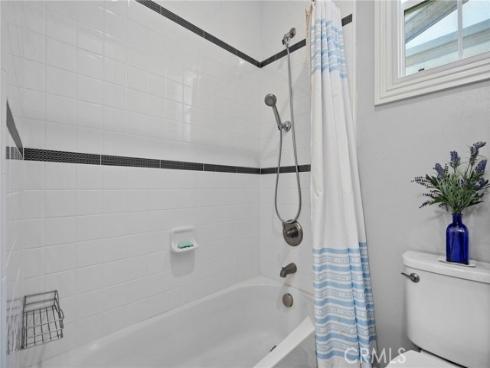 18 Goldenrod , Lake Forest, CA