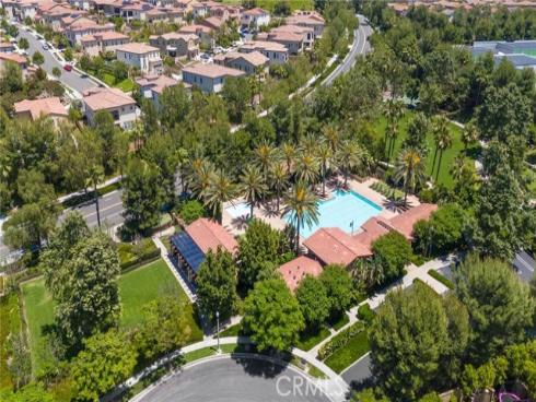 18 Goldenrod , Lake Forest, CA