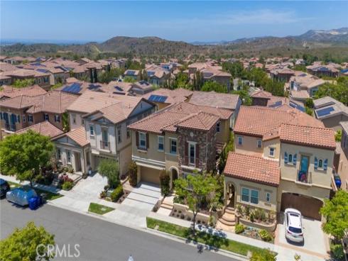 18 Goldenrod , Lake Forest, CA